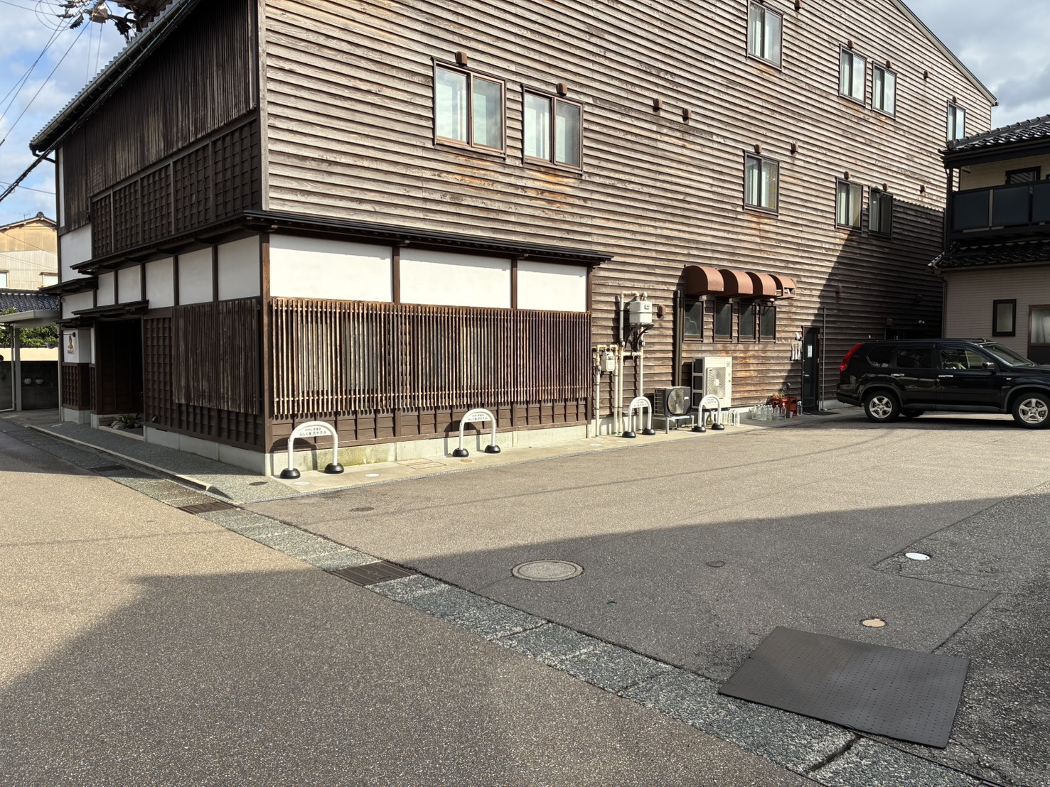 当館専用の駐車場について